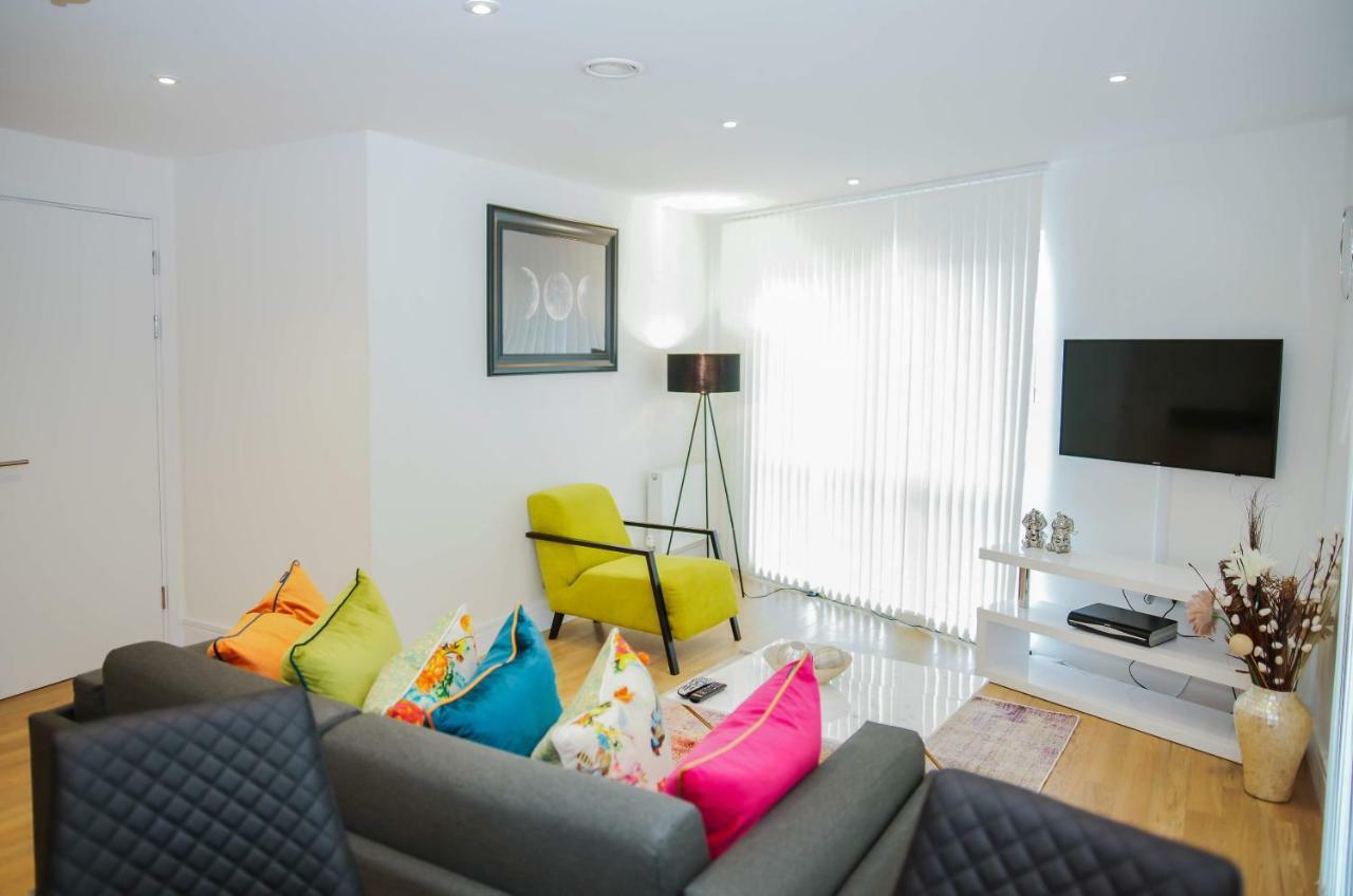 Executive 2 Bed Apartment London Exterior photo